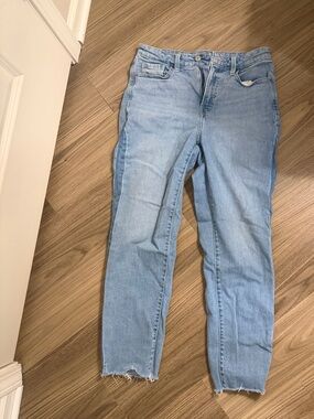Old Navy Light Blue Cropped Straight-Leg Jeans